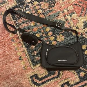 Lululemon: Crossbody With Nano Pouch - Color: Black